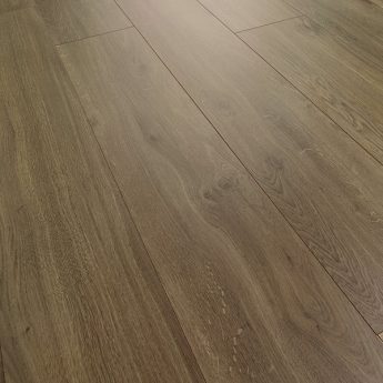 LAMINATE SWP NOBLESSE 8/32 MONTREUX OAK 4V 3783 NM