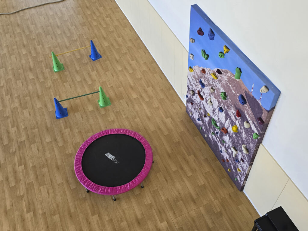 Postojna Kindergarten – A Bright Concept with Refined Materials